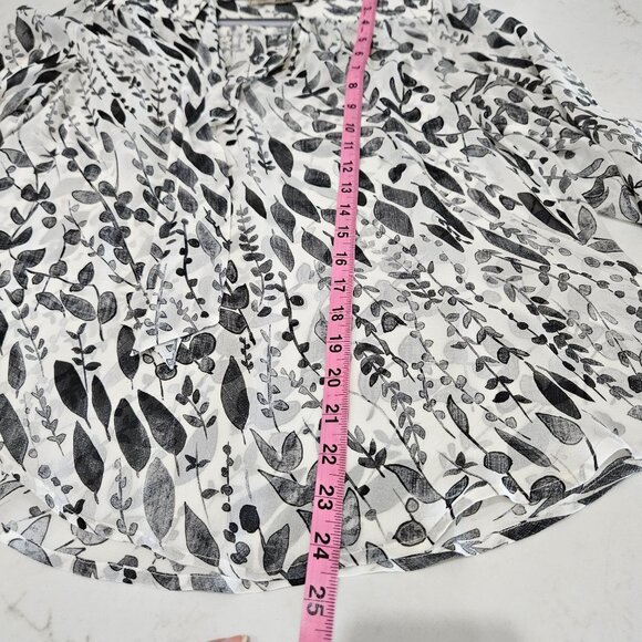 Go By Go Silk Blouse Size Small Black & White Silk Tie Neck Luxury Designer - Picture 7 of 10